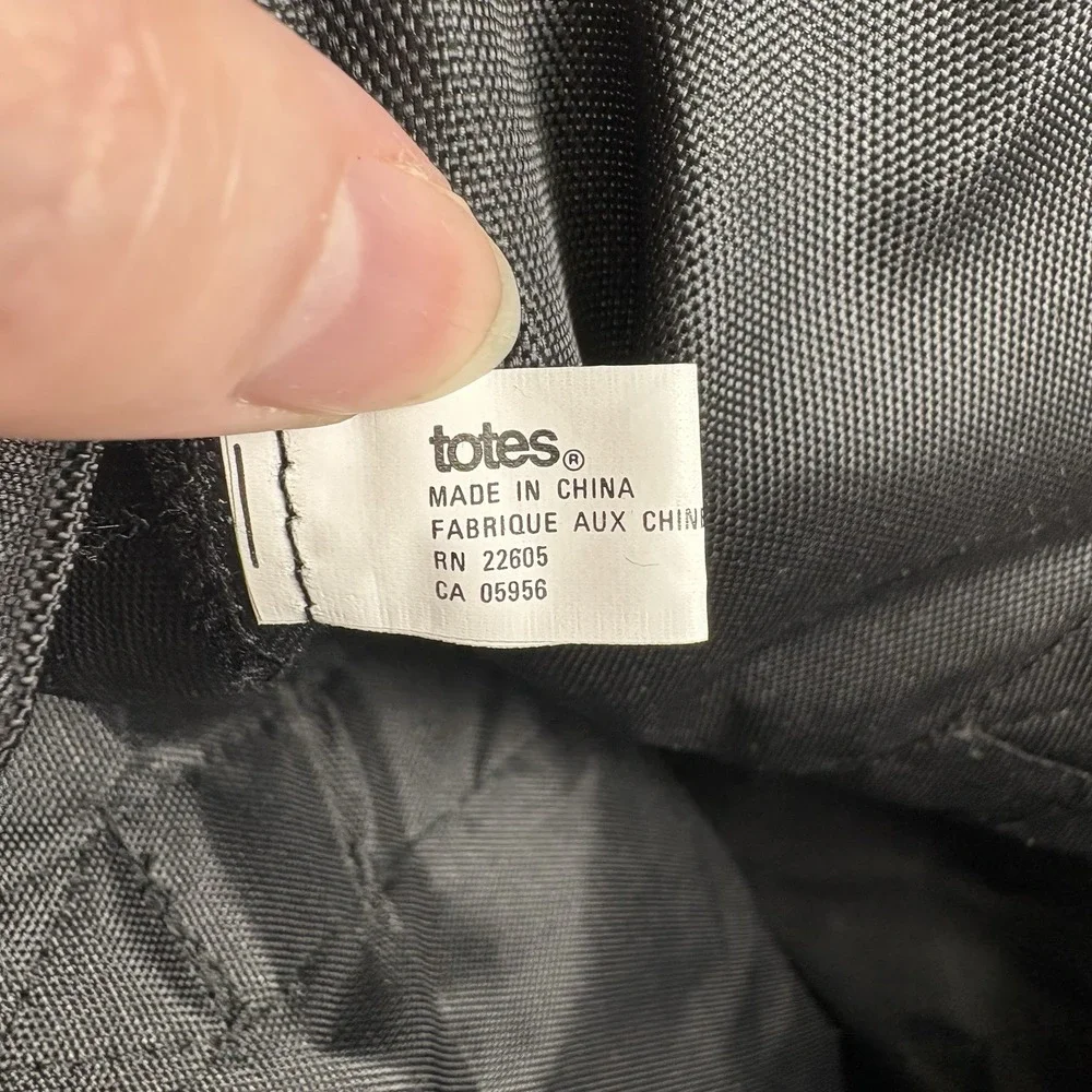 Y2K TOTES Black Nylon Tote Bag Collapses Into Small Zip Pouch Casual Utility VTG